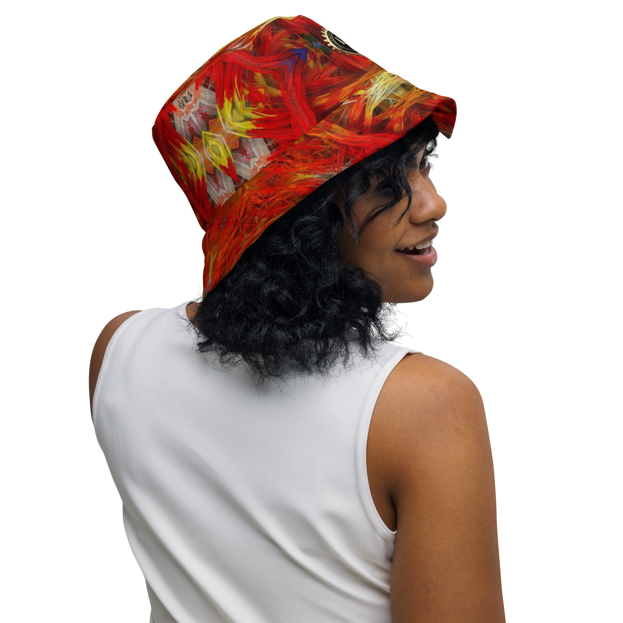 Fractal Lines Reversible bucket hat